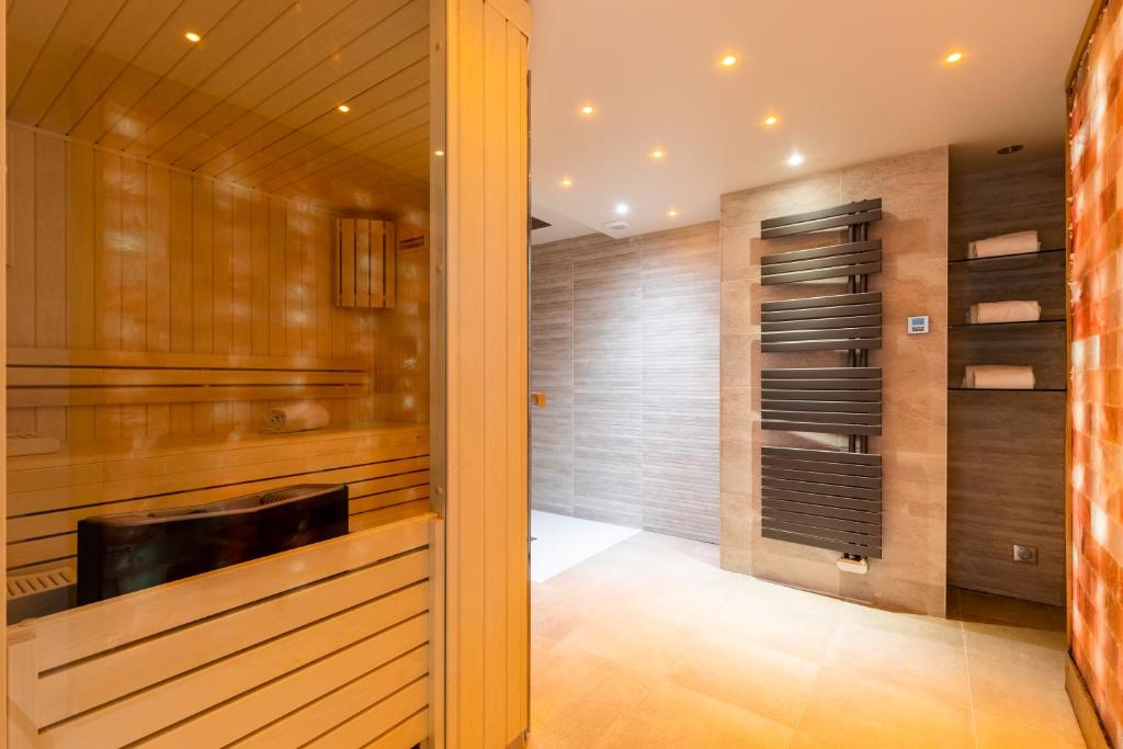 Sauna de l'hôtel Kyriad Saint-Malo Plage